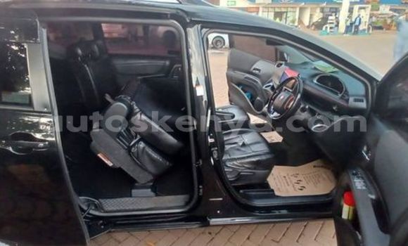 Buy Used Toyota Sienta Black Car in Nairobi in Nairobi Buy Used Toyota Sienta Black Car in Nairobi in Nairobi