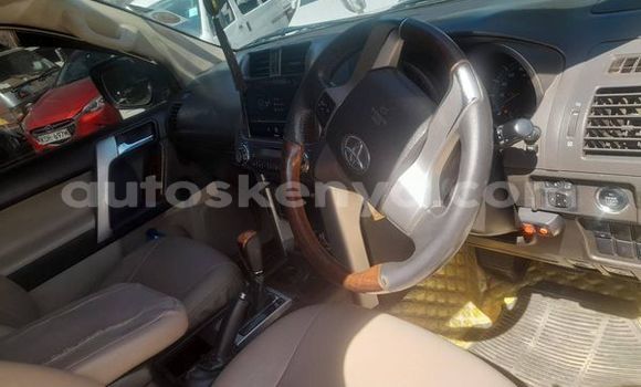 Buy Used Toyota Prado White Car in Nairobi in Nairobi Buy Used Toyota Prado White Car in Nairobi in Nairobi