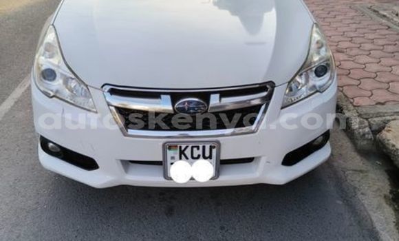 Oofamaa Subaru Legacy White Makiinaa iti Nairobi keessatti Nairobi keessatti Oofamaa Subaru Legacy White Makiinaa iti Nairobi keessatti Nairobi keessatti