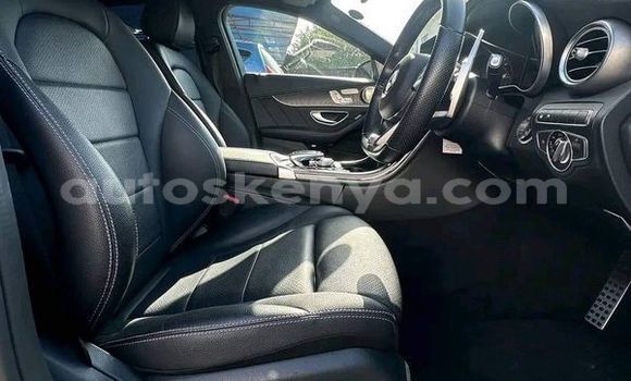 Oofamaa Mercedes-Benz C250 coupe Black Makiinaa iti Nairobi keessatti Nairobi keessatti Oofamaa Mercedes-Benz C250 coupe Black Makiinaa iti Nairobi keessatti Nairobi keessatti