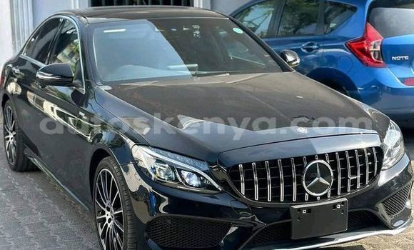 Oofamaa Mercedes-Benz C250 coupe Black Makiinaa iti Nairobi keessatti Nairobi keessatti Oofamaa Mercedes-Benz C250 coupe Black Makiinaa iti Nairobi keessatti Nairobi keessatti