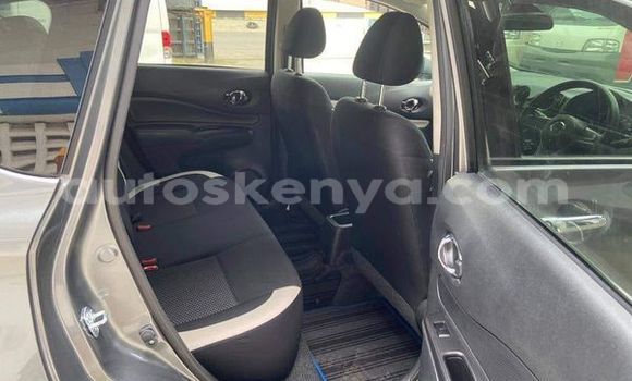 Oofamaa Nissan Note Brown Makiinaa iti Nairobi keessatti Nairobi keessatti Oofamaa Nissan Note Brown Makiinaa iti Nairobi keessatti Nairobi keessatti