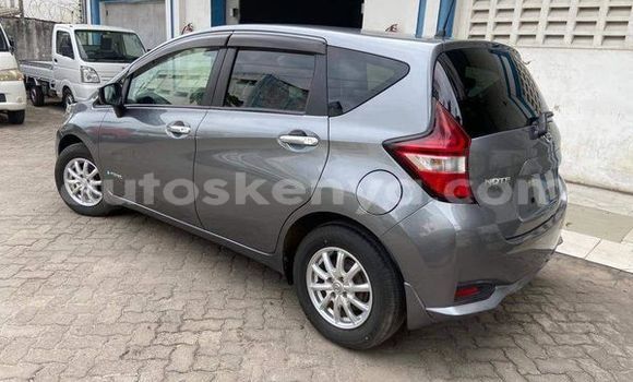 Oofamaa Nissan Note Brown Makiinaa iti Nairobi keessatti Nairobi keessatti Oofamaa Nissan Note Brown Makiinaa iti Nairobi keessatti Nairobi keessatti