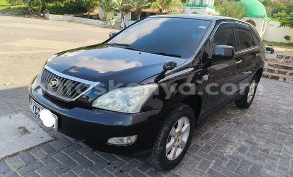Oofamaa Toyota Harrier Black Makiinaa iti Nairobi keessatti Nairobi keessatti Oofamaa Toyota Harrier Black Makiinaa iti Nairobi keessatti Nairobi keessatti