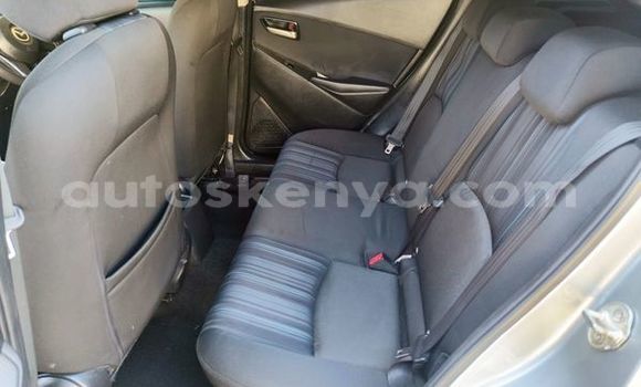 Oofamaa Mazda Demio Silver Makiinaa iti Nairobi keessatti Nairobi keessatti Oofamaa Mazda Demio Silver Makiinaa iti Nairobi keessatti Nairobi keessatti