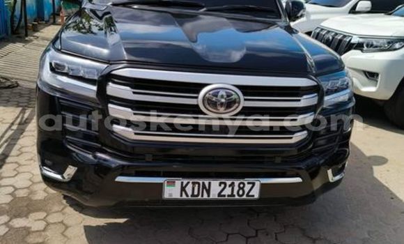 Oofamaa Toyota Land Cruiser Black Makiinaa iti Nairobi keessatti Nairobi keessatti Oofamaa Toyota Land Cruiser Black Makiinaa iti Nairobi keessatti Nairobi keessatti
