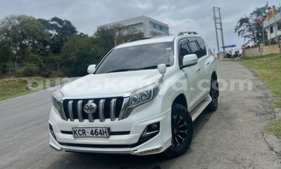 Oofamaa Toyota Land Cruiser Prado White Makiinaa iti Nairobi keessatti Nairobi keessatti Oofamaa Toyota Land Cruiser Prado White Makiinaa iti Nairobi keessatti Nairobi keessatti