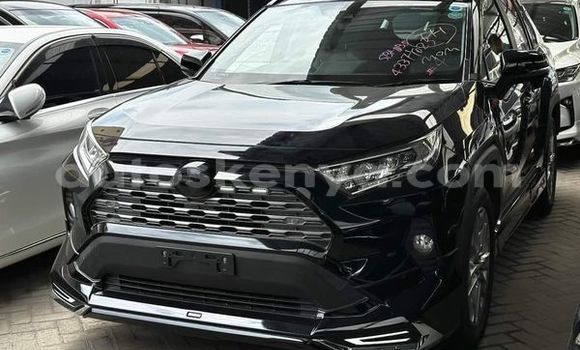 Nunua Mpya Toyota RAV4 Nyeusi Gari ndani ya Nairobi nchini Nairobi