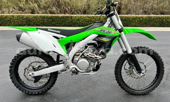 Oofamaa Kawasaki KX Green Doqdoqqee iti Nairobi keessatti Nairobi keessatti