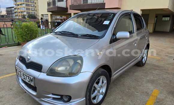 Oofamaa Toyota Vitz Other Makiinaa iti Changamwe keessatti Coast keessatti
