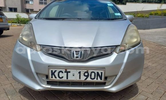 Nunua Ilio tumika Honda Fit Nyingine Gari ndani ya El Wak nchini Kaskazini Mashariki mwa Kenya Nunua Ilio tumika Honda Fit Nyingine Gari ndani ya El Wak nchini Kaskazini Mashariki mwa Kenya