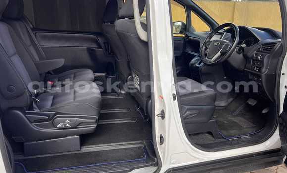Buy Used Toyota Voxy White Car in Busia in West Kenya Buy Used Toyota Voxy White Car in Busia in West Kenya