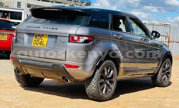 Nunua Ilio tumika Range Rover Evoque Fedha Gari ndani ya Machakos nchini Nairobi Nunua Ilio tumika Range Rover Evoque Fedha Gari ndani ya Machakos nchini Nairobi