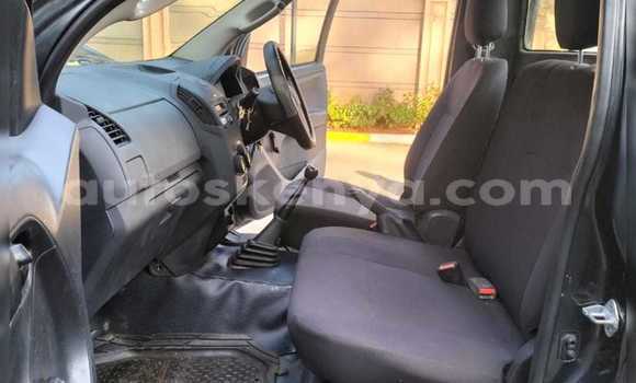 Nunua Ilio tumika Isuzu D–MAX Nyeusi Gari ndani ya Busia nchini West Kenya Nunua Ilio tumika Isuzu D–MAX Nyeusi Gari ndani ya Busia nchini West Kenya