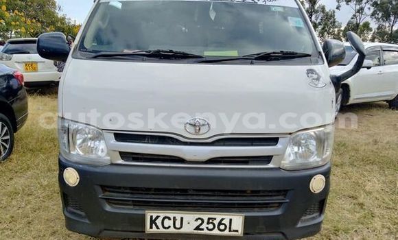 Nunua Ilio tumika Toyota Hiace Nyeupe Gari ndani ya Machakos nchini Nairobi Nunua Ilio tumika Toyota Hiace Nyeupe Gari ndani ya Machakos nchini Nairobi