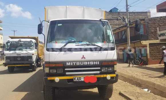 Nunua Ilio tumika Mitsubishi Fuso Nyingine Lori ndani ya Bute nchini Kaskazini Mashariki mwa Kenya Nunua Ilio tumika Mitsubishi Fuso Nyingine Lori ndani ya Bute nchini Kaskazini Mashariki mwa Kenya