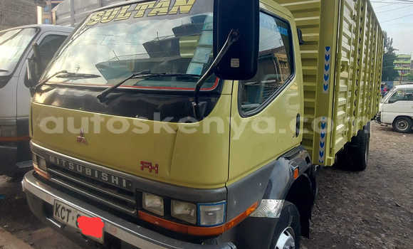 Oofamaa Mitsubishi FH10 Other Netiree iti Bura keessatti Northeast Kenya keessatti Oofamaa Mitsubishi FH10 Other Netiree iti Bura keessatti Northeast Kenya keessatti