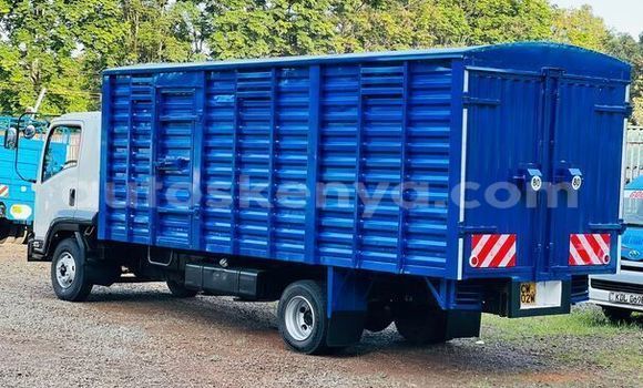 Nunua Ilio tumika Isuzu FRR 33L Nyeupe Lori ndani ya Machakos nchini Mashariki ya Kenya Nunua Ilio tumika Isuzu FRR 33L Nyeupe Lori ndani ya Machakos nchini Mashariki ya Kenya