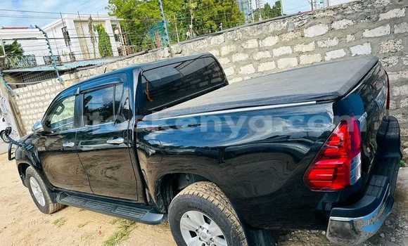Buy Used Toyota Hilux Black Car in Bute in Northeast Kenya Buy Used Toyota Hilux Black Car in Bute in Northeast Kenya
