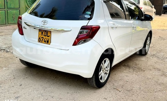 Nunua Ilio tumika Toyota Vitz Nyeupe Gari ndani ya Machakos nchini Nairobi Nunua Ilio tumika Toyota Vitz Nyeupe Gari ndani ya Machakos nchini Nairobi