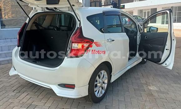 Nunua Ilio tumika Nissan Elgrand Nyeupe Gari ndani ya Bungoma nchini West Kenya Nunua Ilio tumika Nissan Elgrand Nyeupe Gari ndani ya Bungoma nchini West Kenya