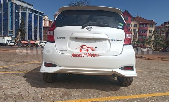 Nunua Ilio tumika Nissan Elgrand Nyeupe Gari ndani ya Bungoma nchini West Kenya Nunua Ilio tumika Nissan Elgrand Nyeupe Gari ndani ya Bungoma nchini West Kenya