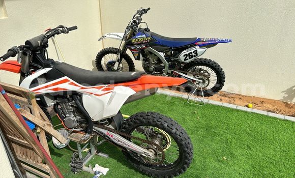 Buy Used Yamaha YZ450F Blue Bike in Nairobi in Nairobi