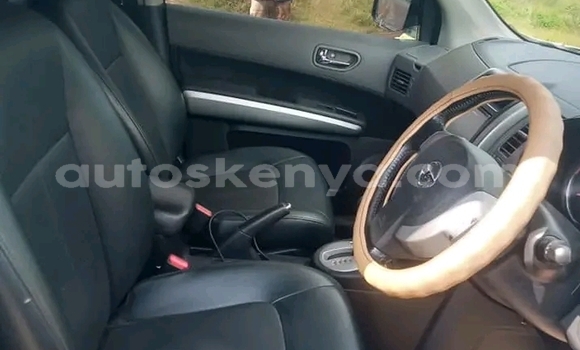 Oofamaa Nissan Exa Other Makiinaa iti Bute keessatti Northeast Kenya keessatti