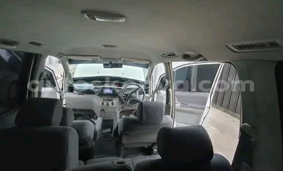 Buy Used Toyota Noah White Car in Lodwar in Rift Valley Buy Used Toyota Noah White Car in Lodwar in Rift Valley