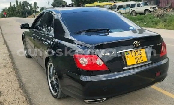Nunua Ilio tumika Toyota Mark II Nyeusi Gari ndani ya Busia nchini West Kenya