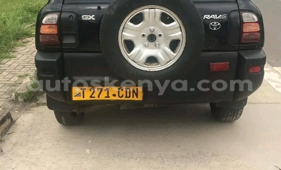 Oofamaa Toyota RAV4 Black Makiinaa iti Busia keessatti West Kenya keessatti Oofamaa Toyota RAV4 Black Makiinaa iti Busia keessatti West Kenya keessatti