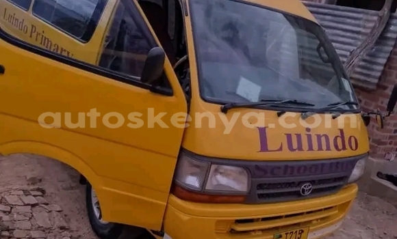 Oofamaa Toyota Hiace Other Makiinaa iti Busia keessatti West Kenya keessatti Oofamaa Toyota Hiace Other Makiinaa iti Busia keessatti West Kenya keessatti