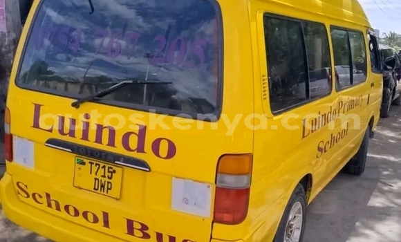 Buy Used Toyota Hiace Other Car in Busia in West Kenya Buy Used Toyota Hiace Other Car in Busia in West Kenya