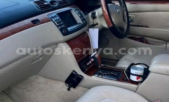 Oofamaa Toyota Brevis White Makiinaa iti Wote keessatti East Kenya keessatti Oofamaa Toyota Brevis White Makiinaa iti Wote keessatti East Kenya keessatti