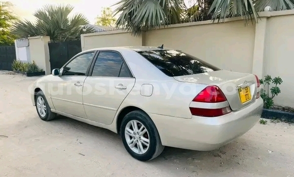 Oofamaa Toyota Allion Other Makiinaa iti Busia keessatti West Kenya keessatti Oofamaa Toyota Allion Other Makiinaa iti Busia keessatti West Kenya keessatti