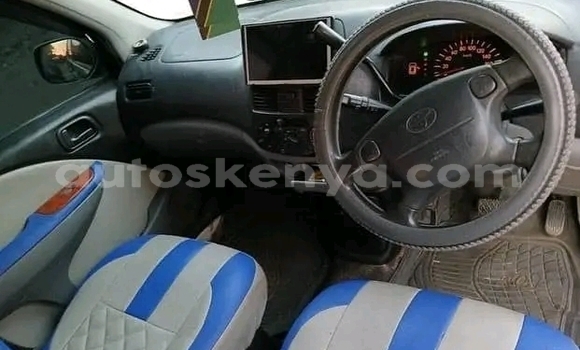 Oofamaa Toyota Raum Other Makiinaa iti Busia keessatti West Kenya keessatti Oofamaa Toyota Raum Other Makiinaa iti Busia keessatti West Kenya keessatti