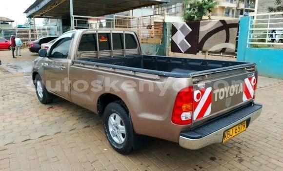 Nunua Ilio tumika Toyota Hilux Brown Gari ndani ya Machakos nchini Nairobi Nunua Ilio tumika Toyota Hilux Brown Gari ndani ya Machakos nchini Nairobi