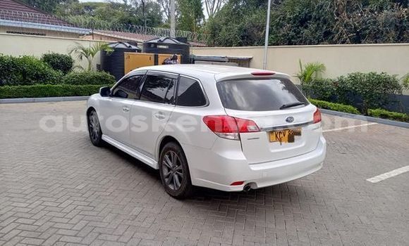 Oofamaa Subaru Legacy Other Makiinaa iti Nairobi keessatti Nairobi keessatti