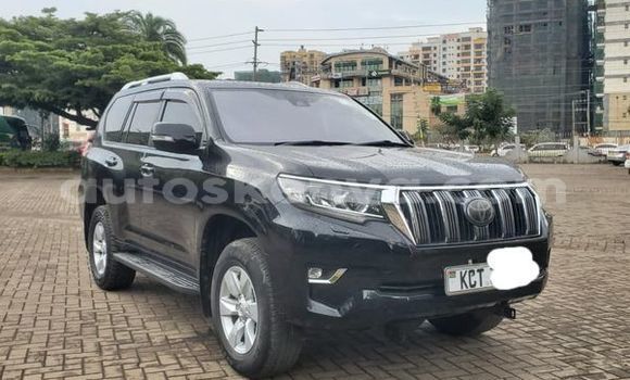 Oofamaa Toyota Prado Other Makiinaa iti Nairobi keessatti Nairobi keessatti
