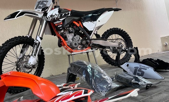 Oofamaa KTM 250 Beige Doqdoqqee iti Nairobi keessatti Nairobi keessatti Oofamaa KTM 250 Beige Doqdoqqee iti Nairobi keessatti Nairobi keessatti