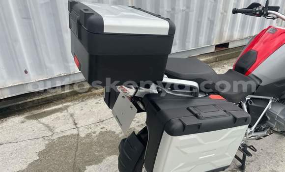 Oofamaa BMW GS White Doqdoqqee iti Nairobi keessatti Nairobi keessatti Oofamaa BMW GS White Doqdoqqee iti Nairobi keessatti Nairobi keessatti