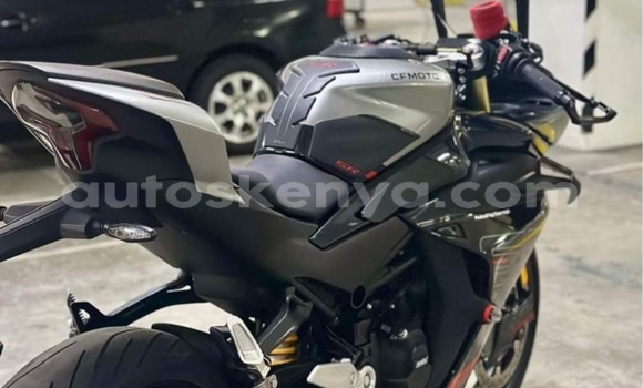 Oofamaa Cfmoto CFORCE Black Doqdoqqee iti Nairobi keessatti Nairobi keessatti Oofamaa Cfmoto CFORCE Black Doqdoqqee iti Nairobi keessatti Nairobi keessatti