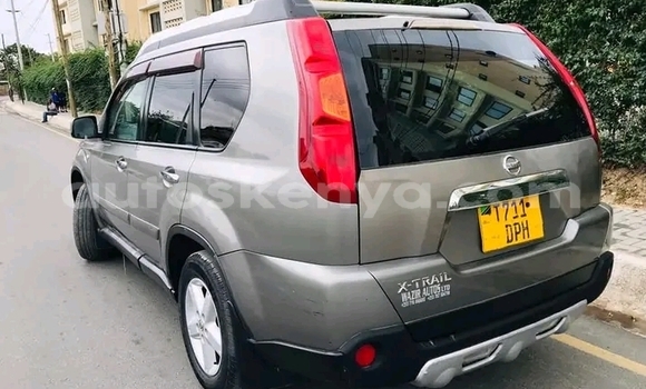 Oofamaa Nissan X–Trail Other Makiinaa iti Bute keessatti Northeast Kenya keessatti Oofamaa Nissan X–Trail Other Makiinaa iti Bute keessatti Northeast Kenya keessatti