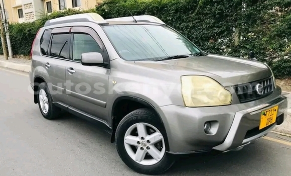 Oofamaa Nissan X–Trail Other Makiinaa iti Bute keessatti Northeast Kenya keessatti Oofamaa Nissan X–Trail Other Makiinaa iti Bute keessatti Northeast Kenya keessatti