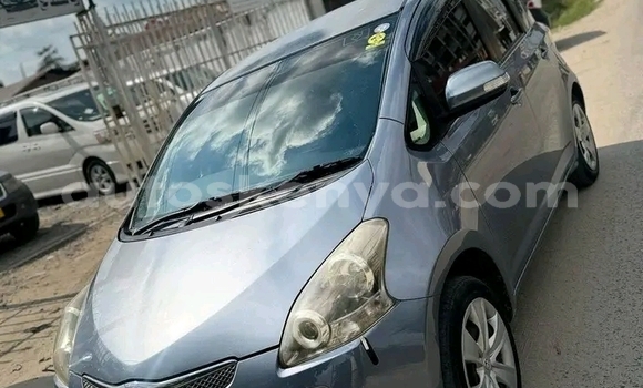 Nunua Ilio tumika Toyota Ractis Nyingine Gari ndani ya Bura nchini Kaskazini Mashariki mwa Kenya Nunua Ilio tumika Toyota Ractis Nyingine Gari ndani ya Bura nchini Kaskazini Mashariki mwa Kenya