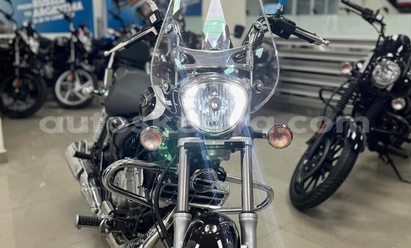 Haaraa Bajaj AVENGER Black Doqdoqqee iti Nairobi keessatti Nairobi keessatti Haaraa Bajaj AVENGER Black Doqdoqqee iti Nairobi keessatti Nairobi keessatti