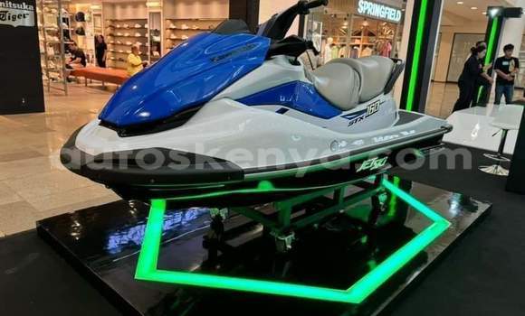 Nunua Ilio tumika Kawasaki KX Nyeupe Bike ndani ya Nairobi nchini Nairobi