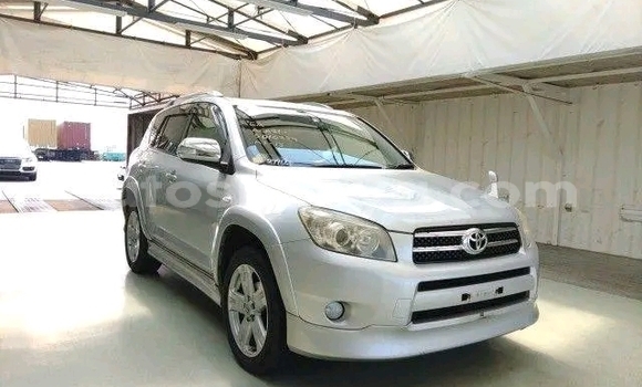 Buy Used Toyota RAV4 White Car in Changamwe in Coast Buy Used Toyota RAV4 White Car in Changamwe in Coast