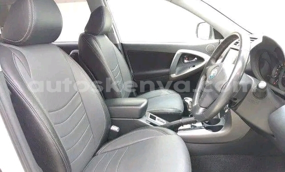 Buy Used Toyota RAV4 White Car in Changamwe in Coast Buy Used Toyota RAV4 White Car in Changamwe in Coast