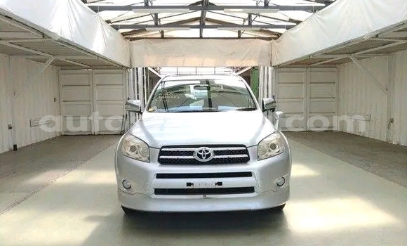 Buy Used Toyota RAV4 White Car in Changamwe in Coast Buy Used Toyota RAV4 White Car in Changamwe in Coast